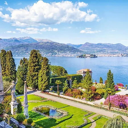 Nyaraló View Terrace Over The Borromean Isla - Happy Stresa