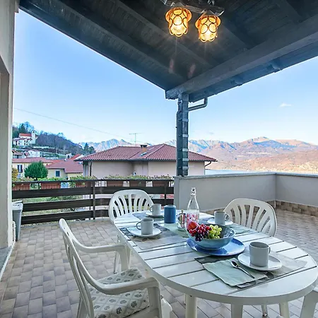 Дом отдыха Maggiore View Terrace Over The Borromean Islands - Happy Стреза