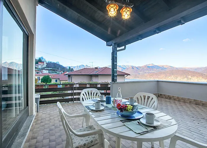 View Terrace Over The Borromean Isla - Happy * 스트레사